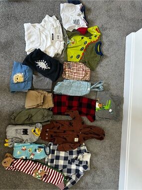 Mixed Clothing Lot - Neutral & Colorful Pieces